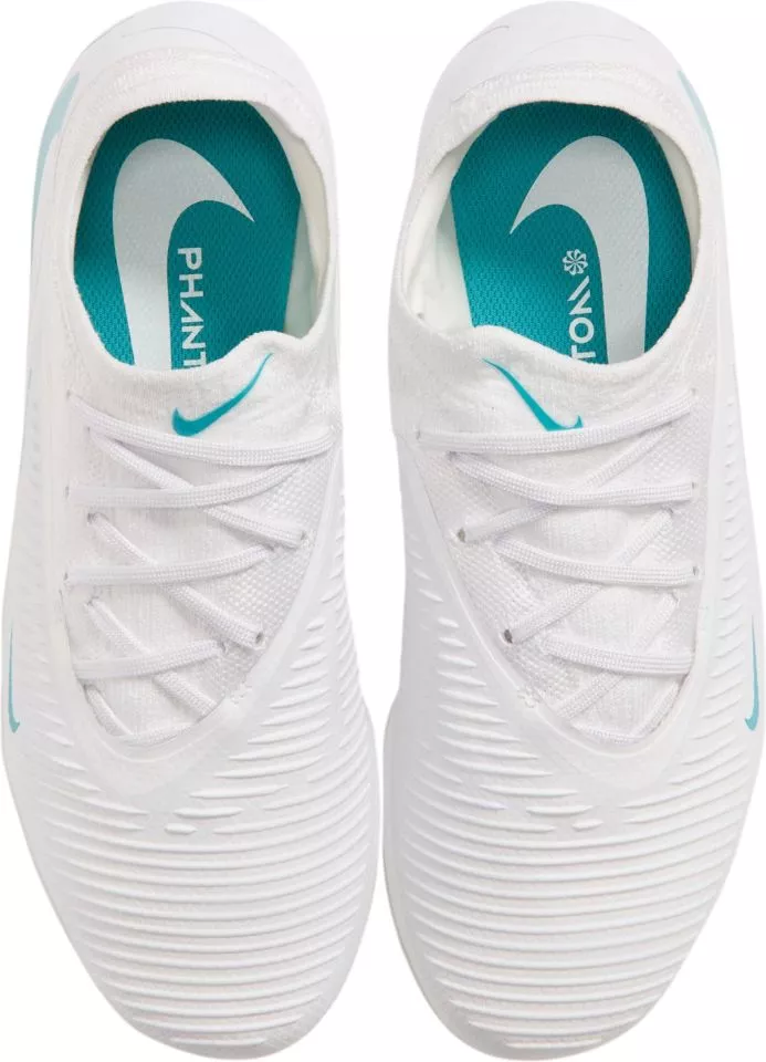 Ghete de fotbal Nike Phantom 6 Low Pro FG/MG