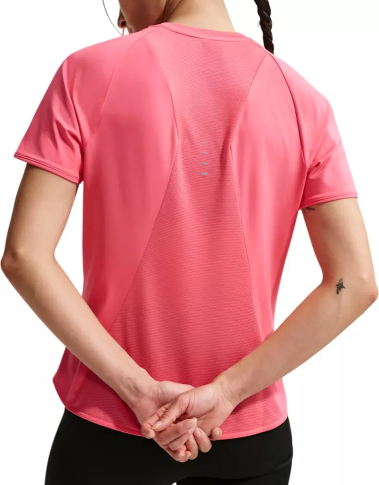 T-Shirt Nike Swift
