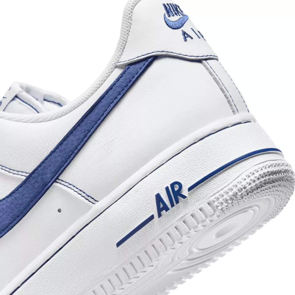 Обувки Nike Air Force 1 '07 LV8