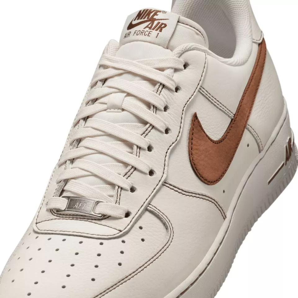 Παπούτσια Nike Air Force 1 '07 LV8