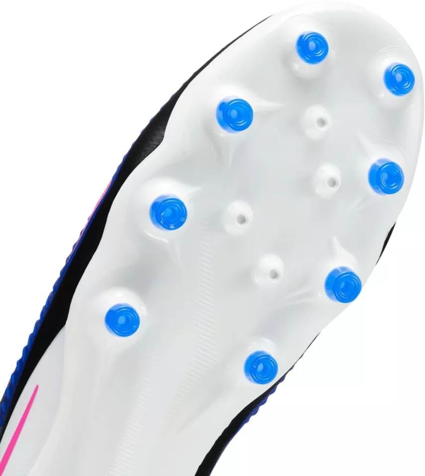 Ghete de fotbal Nike Phantom 6 Low Pro AG-PRO