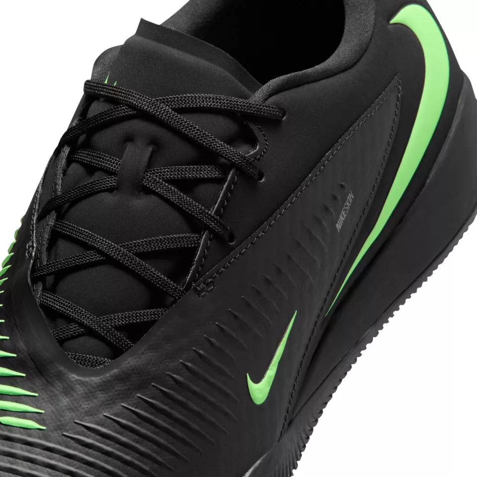 обувки за футзал Nike Phantom 6 Low Academy IN