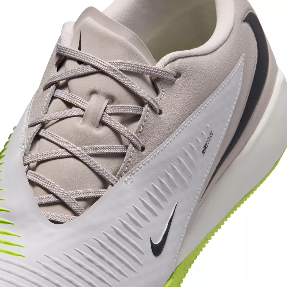 Buty do futsalu Nike Phantom 6 Low Academy IN