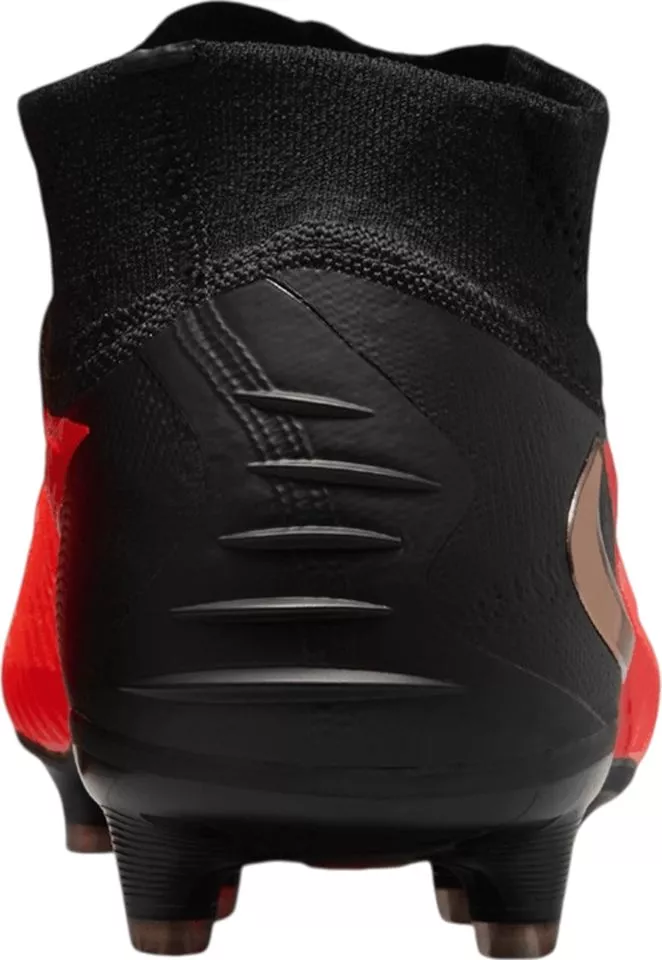 Nogometni čevlji Nike Phantom 6 High Elite AG