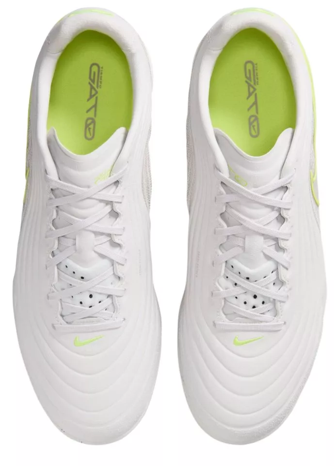Nízke halové kopačky Nike Tiempo Reactgato