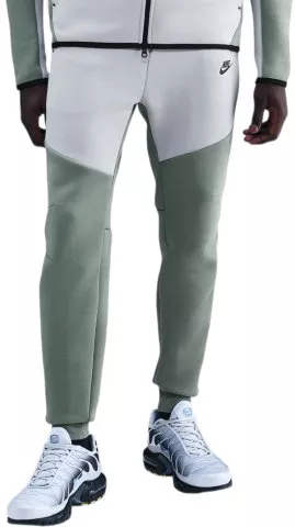 Tech Fleece
