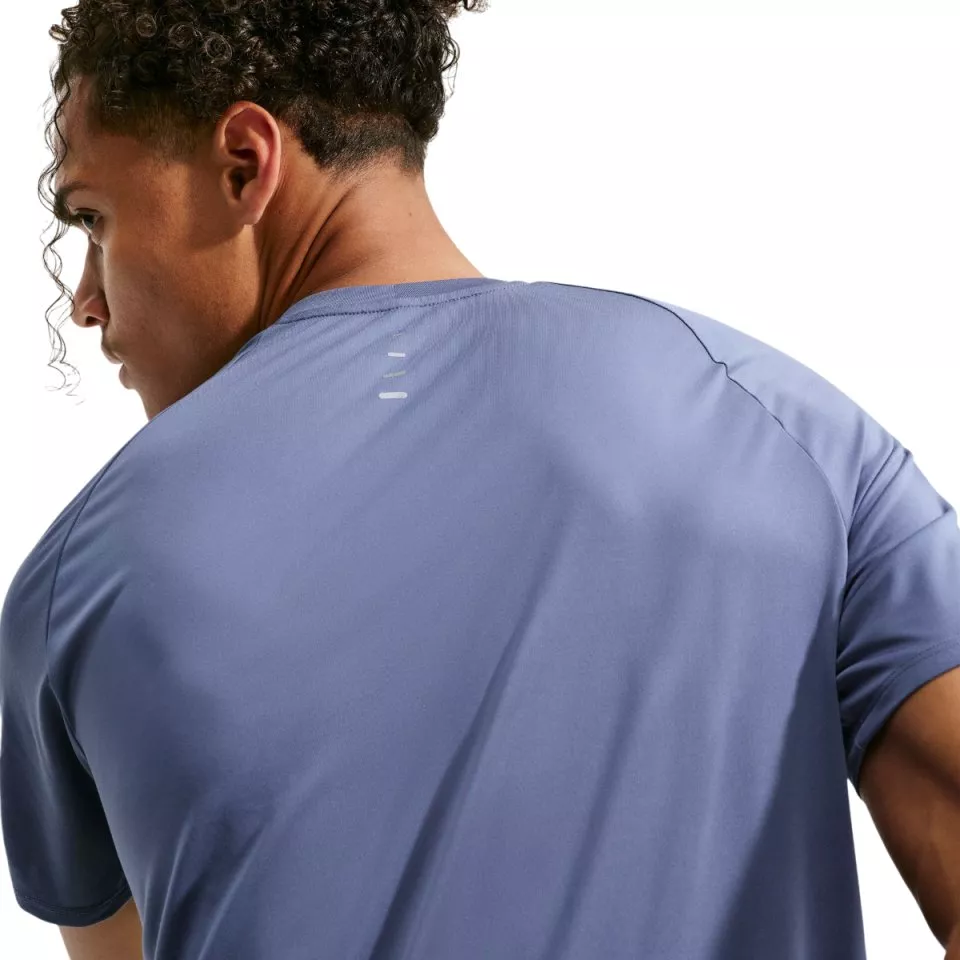 T-shirt Nike Stride
