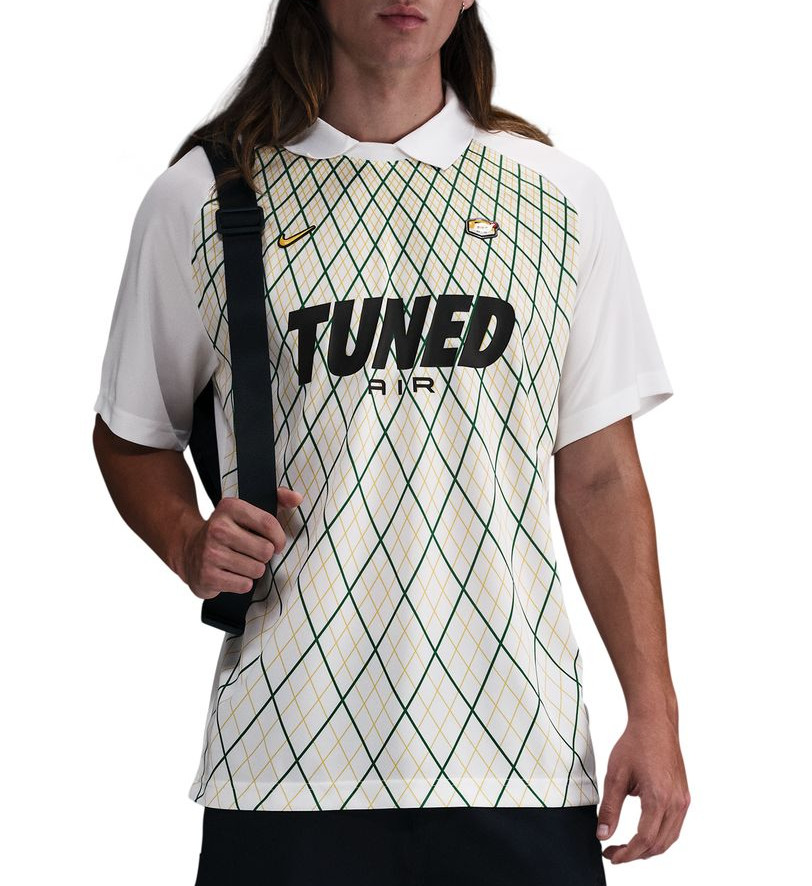 NIKE TN サッカーシャツ ヴィニシウス着 MAX PLUS Nike Air Max Tn Stadium Replica Soccer Jersey 'Kumquat Speed