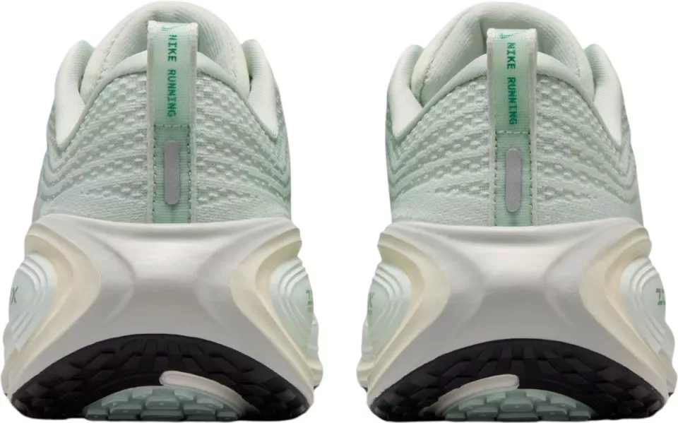 Nike Vomero Plus Futócipő