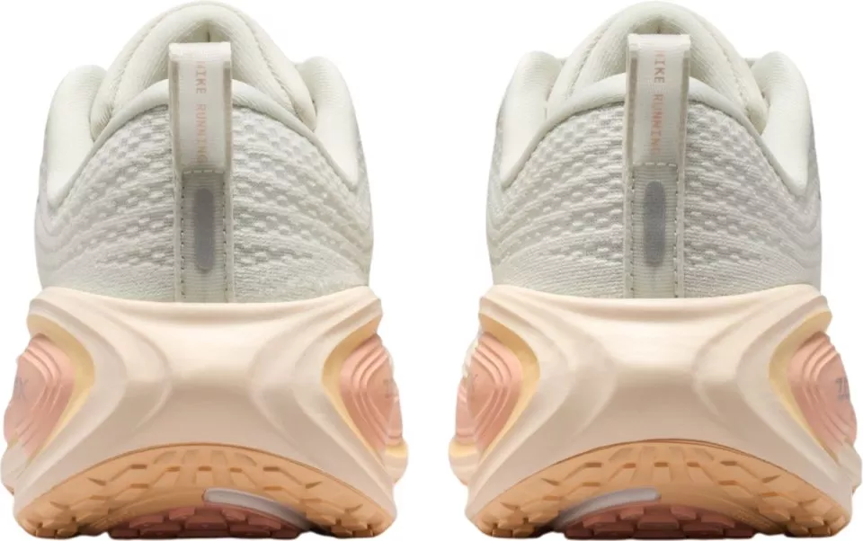 Nike Vomero Plus Futócipő