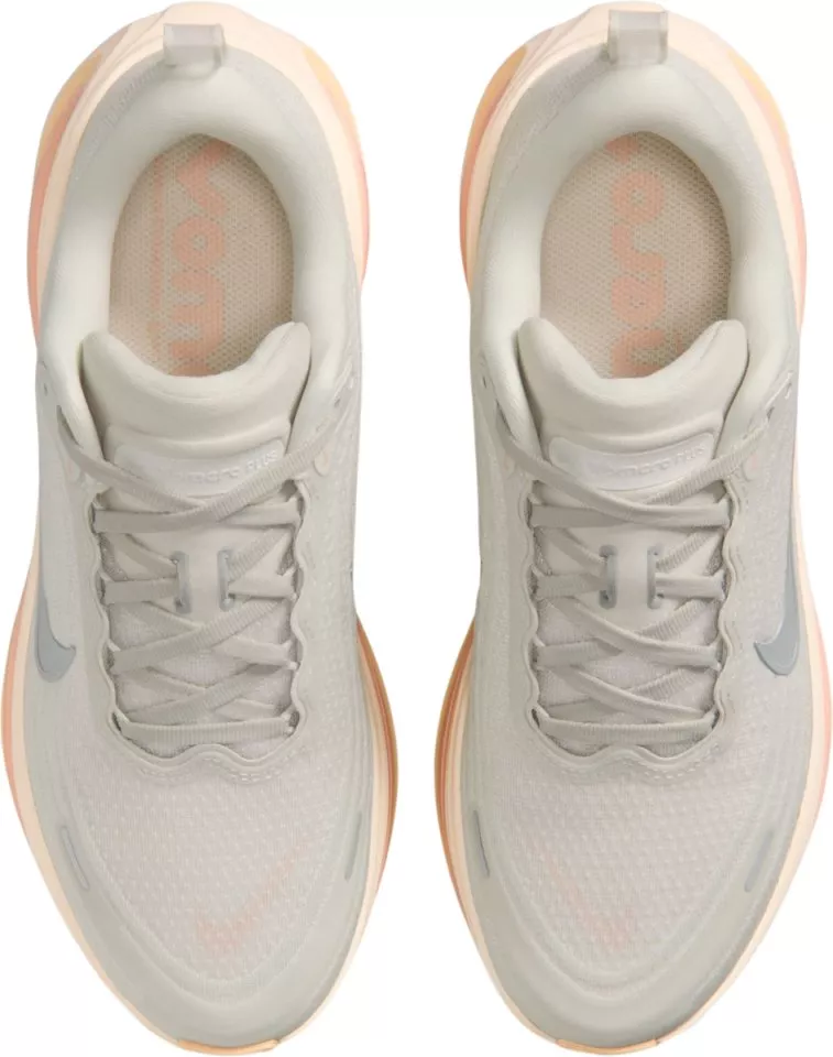 Nike Vomero Plus Futócipő