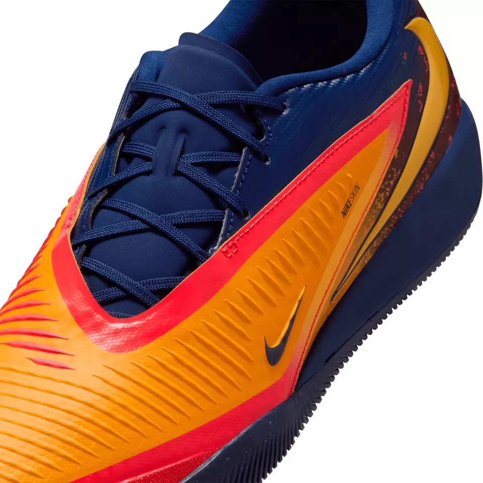 Pantofi fotbal de sală Nike Phantom 6 Low Academy "Erling Haaland" IC