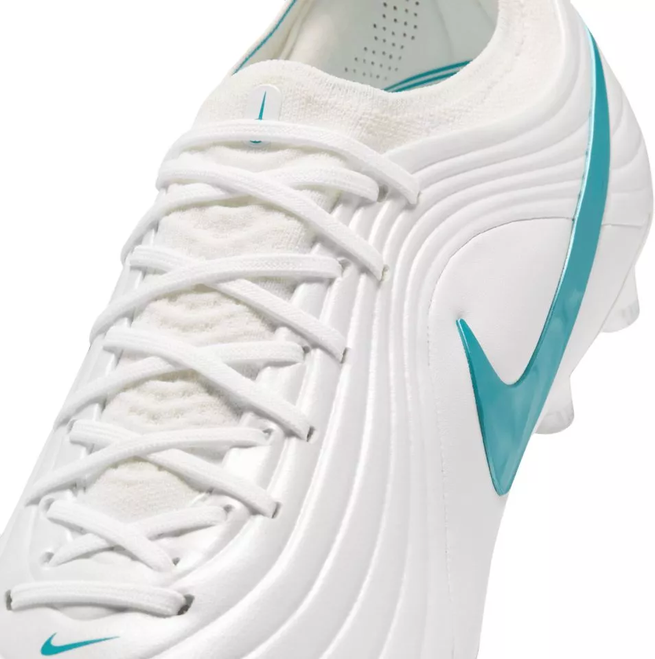 Ghete de fotbal Nike Tiempo Maestro Elite AG-Pro - 11teamsports.ro