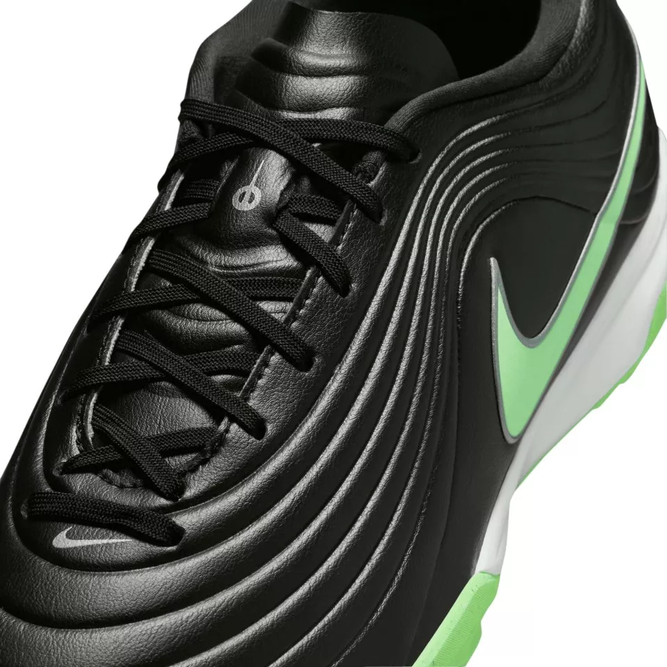 Kopačky Nike Tiempo Maestro Academy TF