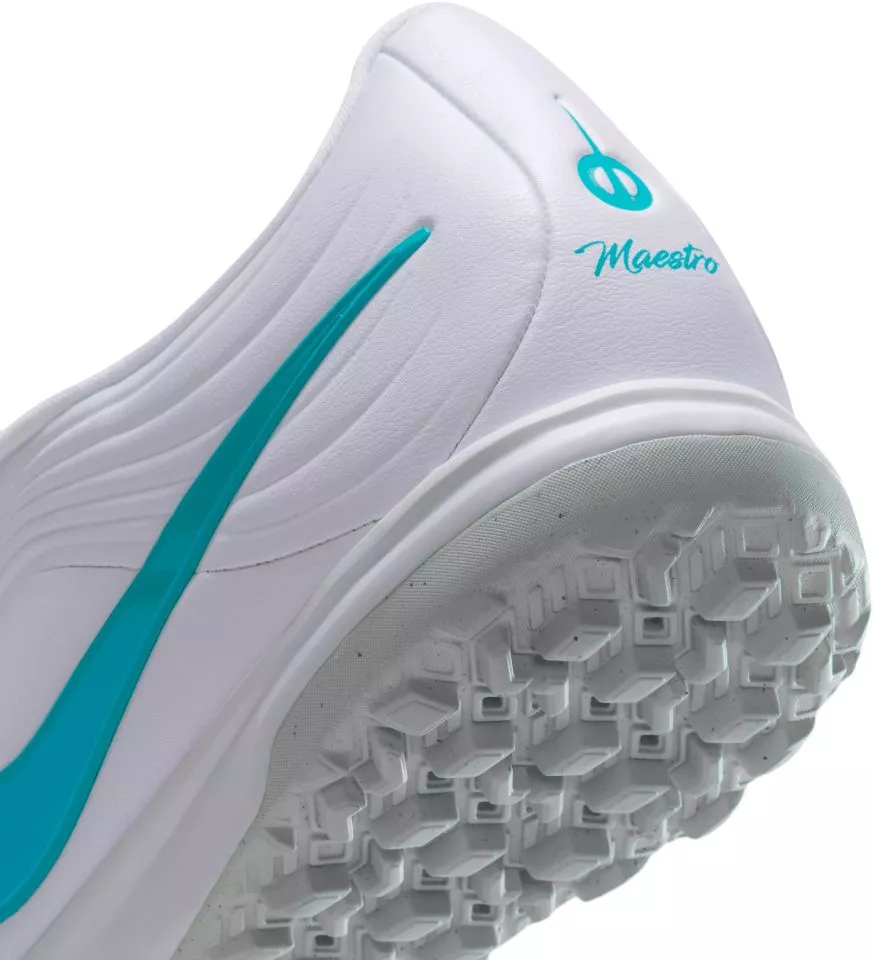 Ghete de fotbal Nike Tiempo Maestro Academy TF