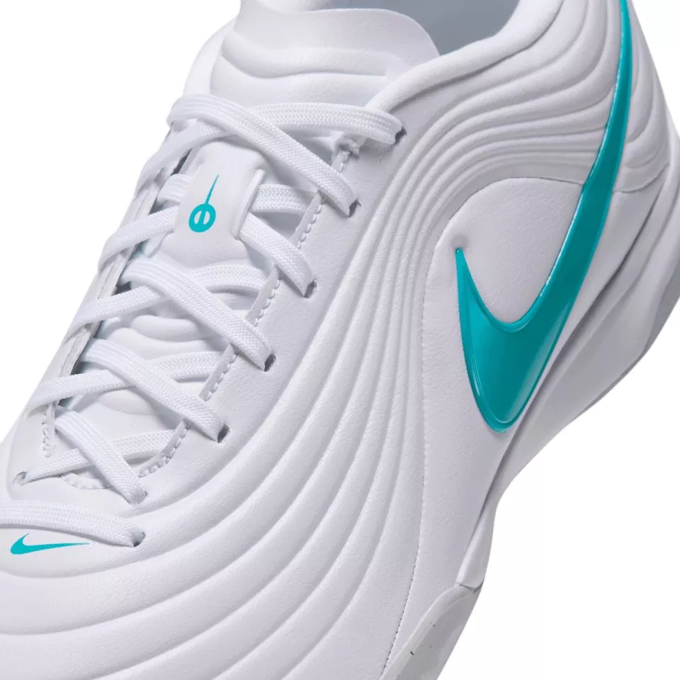 Ghete de fotbal Nike Tiempo Maestro Academy TF