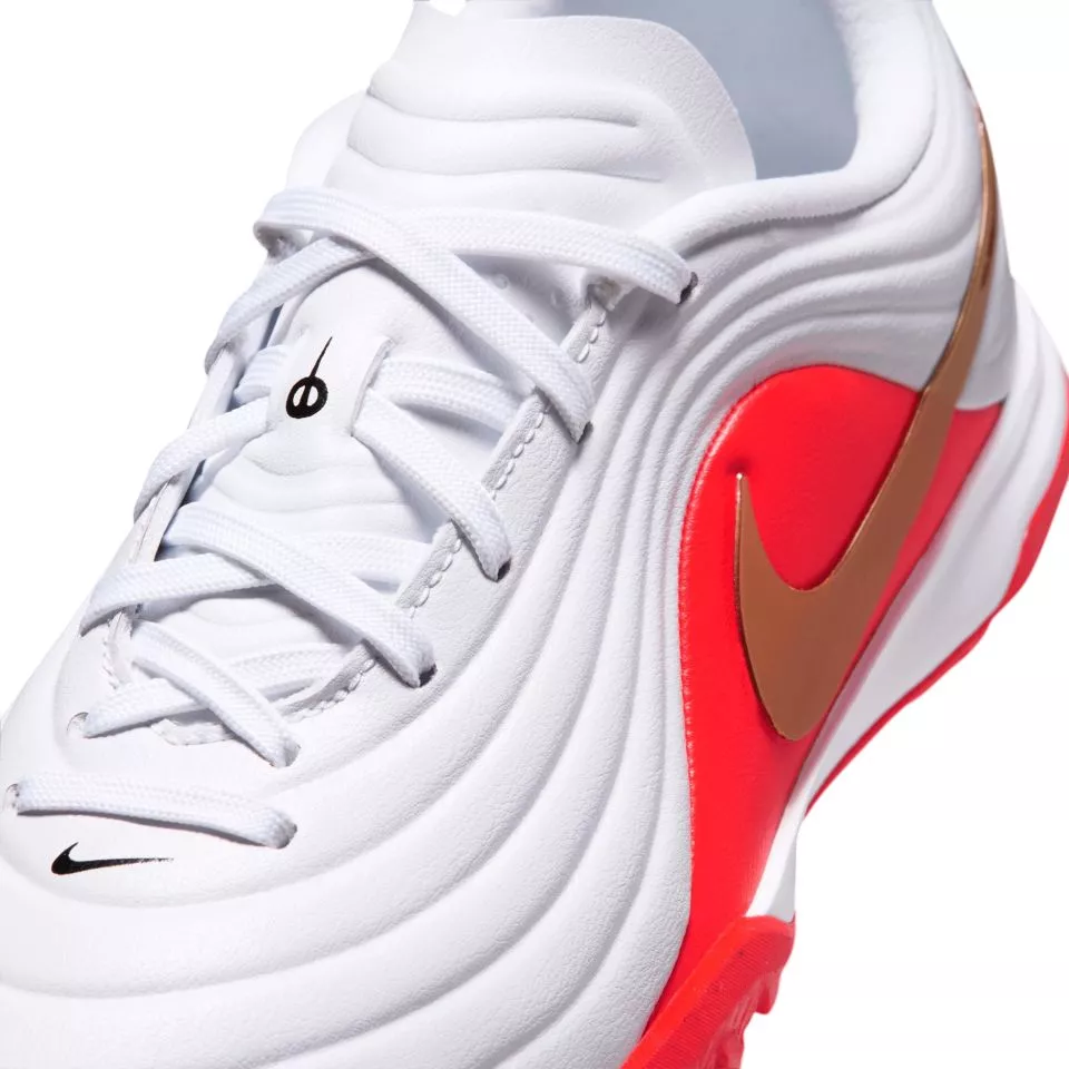 Ghete de fotbal pentru copii Nike Tiempo Maestro Academy TF