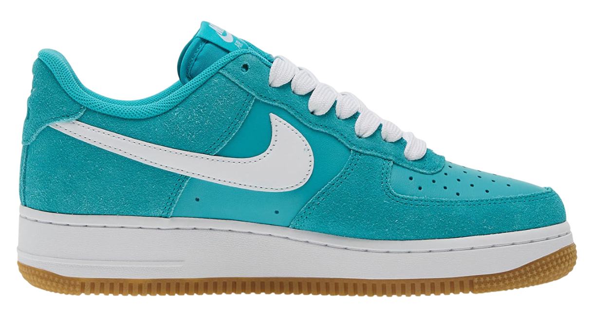 Air Force LV8 1’07 nike-air-force-1-07-lv8-
