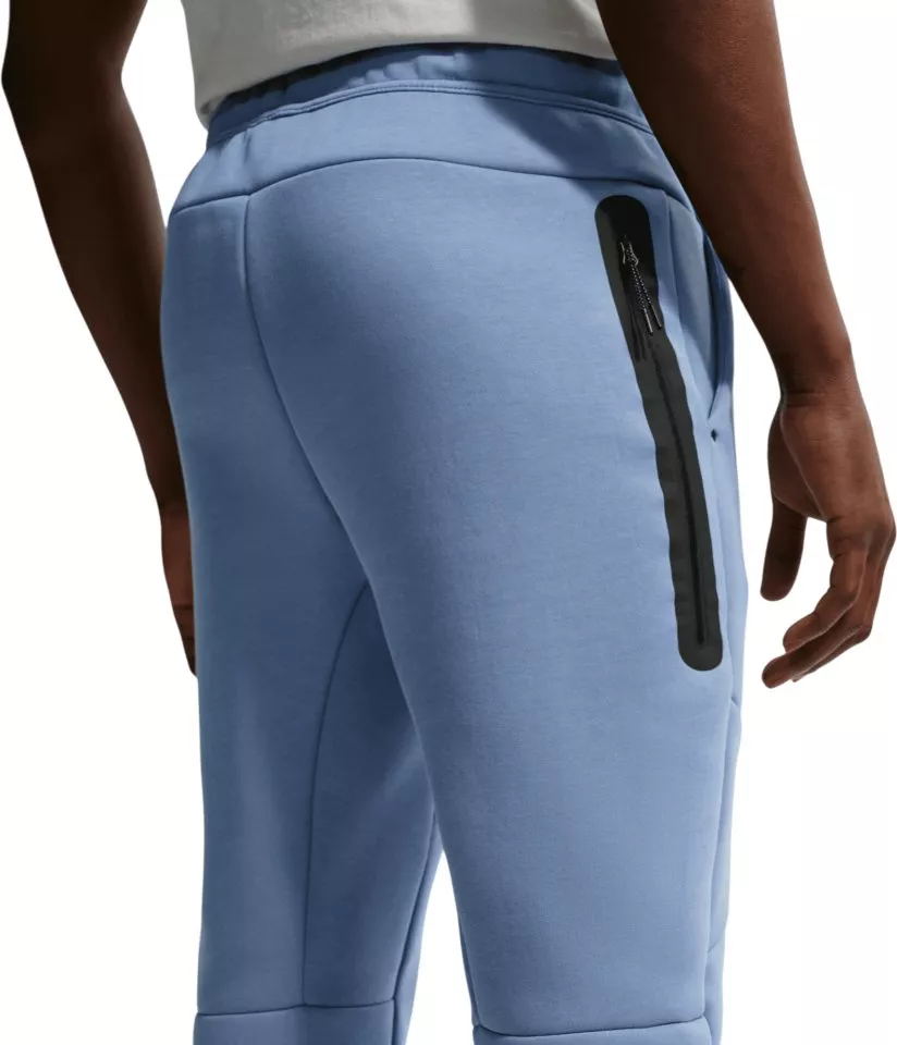 Pantalón Nike England Tech Fleece