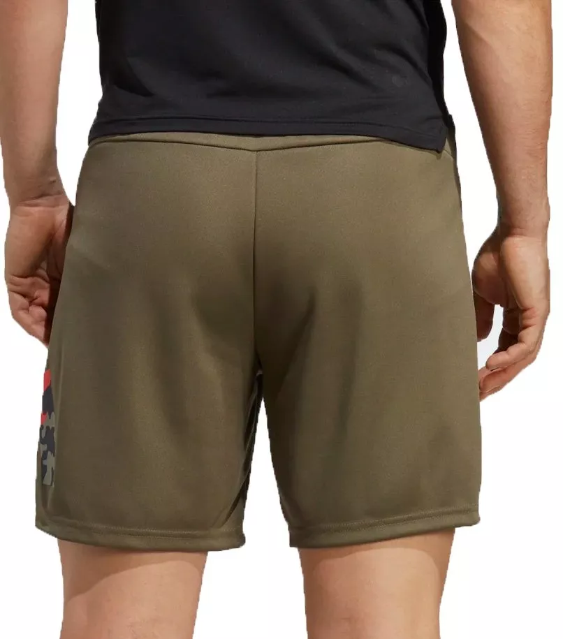 Camiseta adidas Seasonal Training shorts
