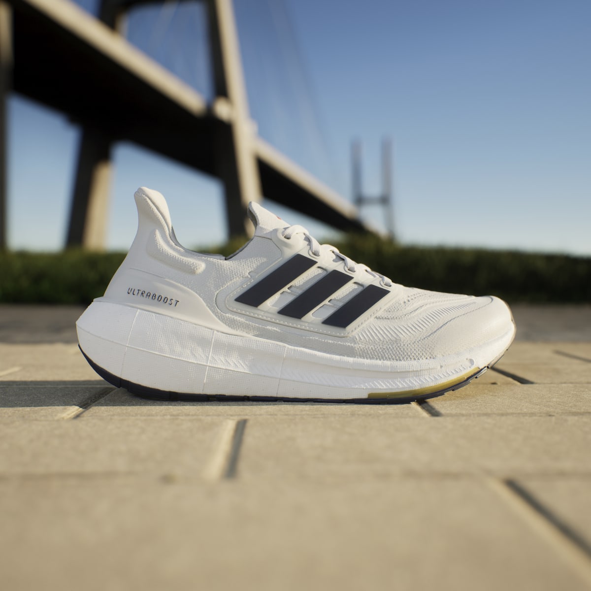adidas Ultraboost Light アディダス ウルトラブースト adidas Ultra Boost Light (ウルトラブースト ライト)【アディダス公式】