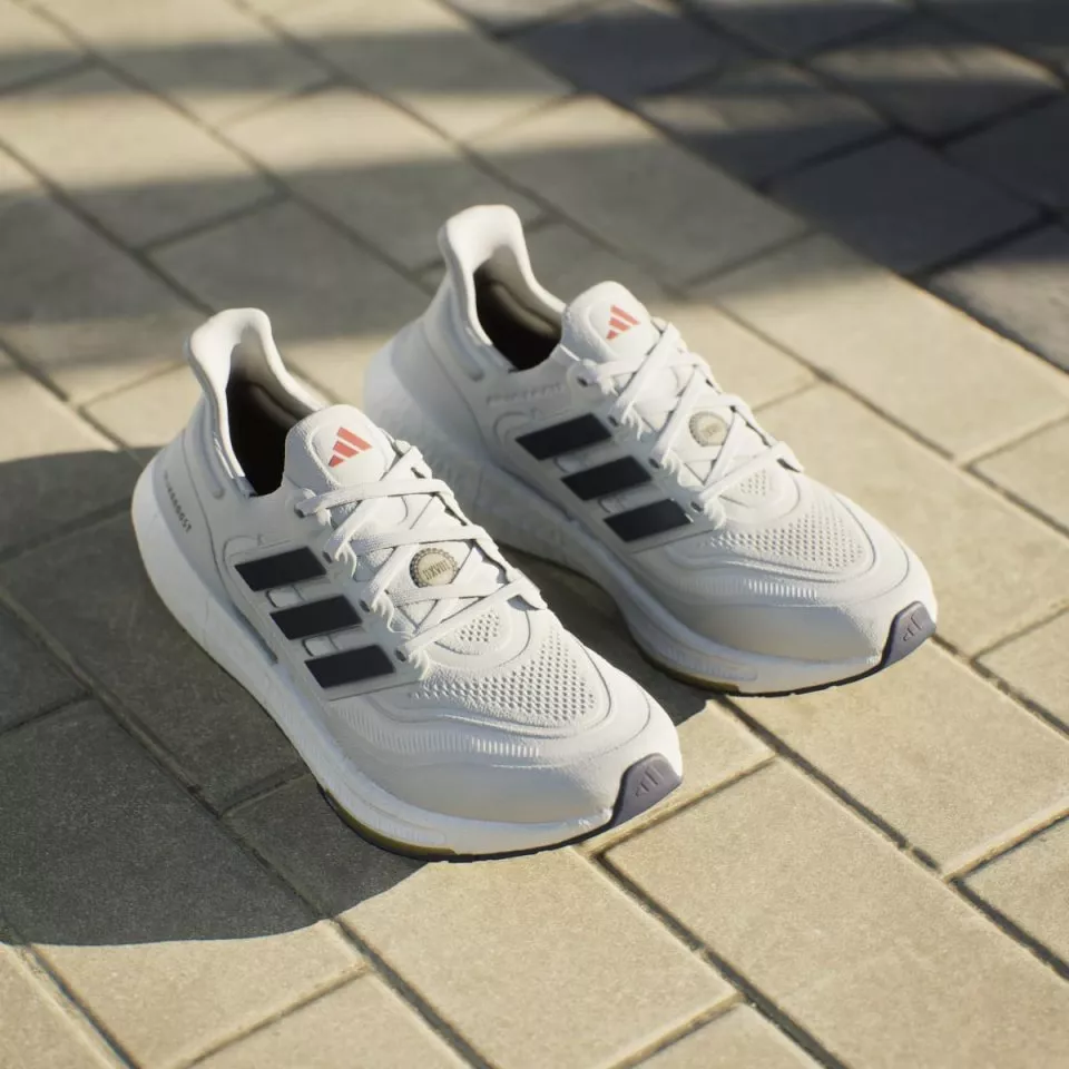 Hardloopschoen adidas ULTRABOOST LIGHT