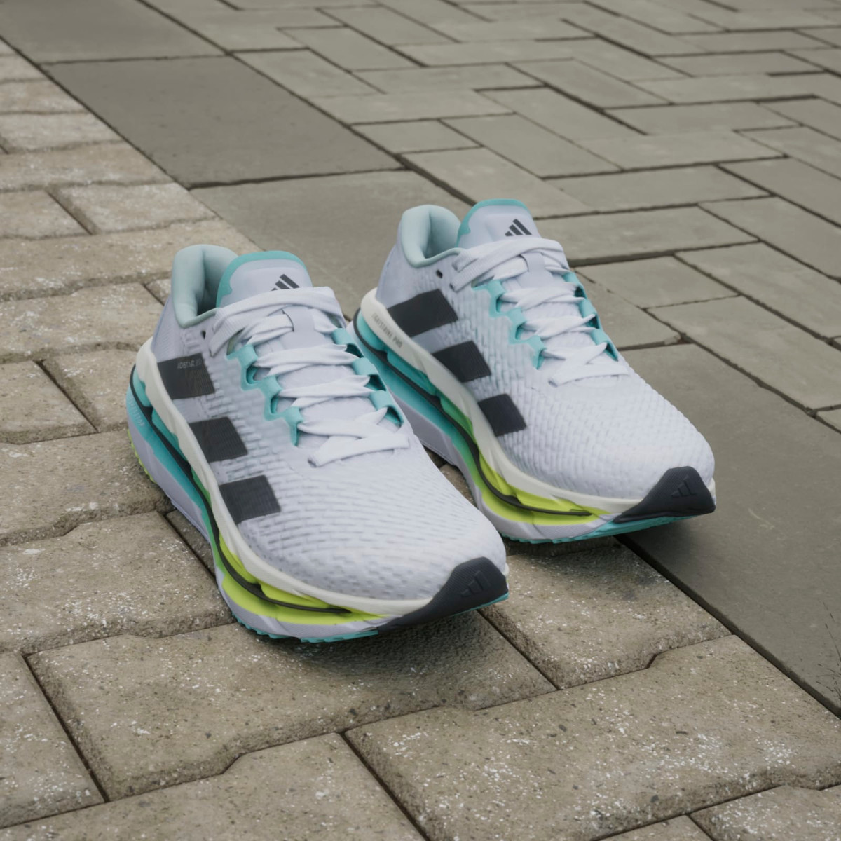 Running shoes adidas ADISTAR BYD W - Top4Running.com