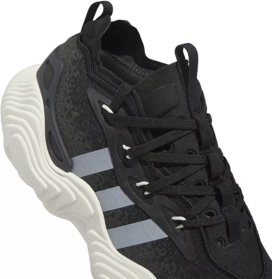 Košarkarski copati adidas TRAE YOUNG 3