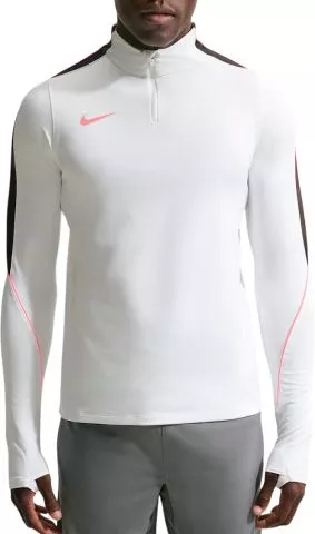Dri-FIT Strike
