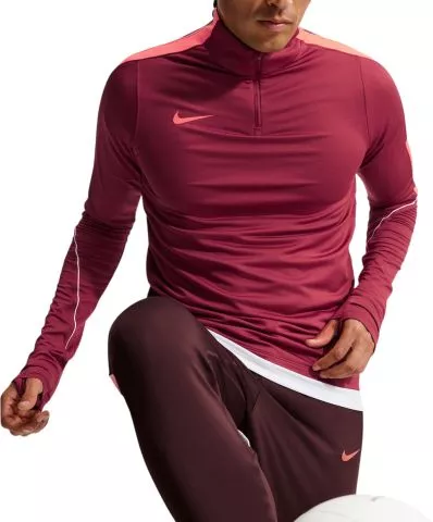 Dri-FIT Strike