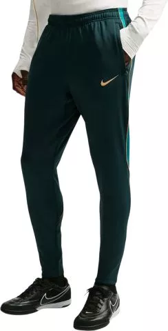 Dri-FIT Strike