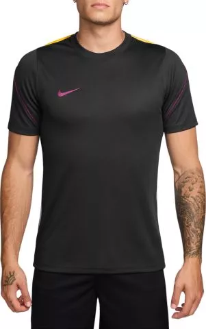 Dri-FIT Strike