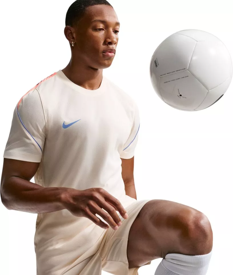 Nike Dri-FIT Strike Rövid ujjú póló