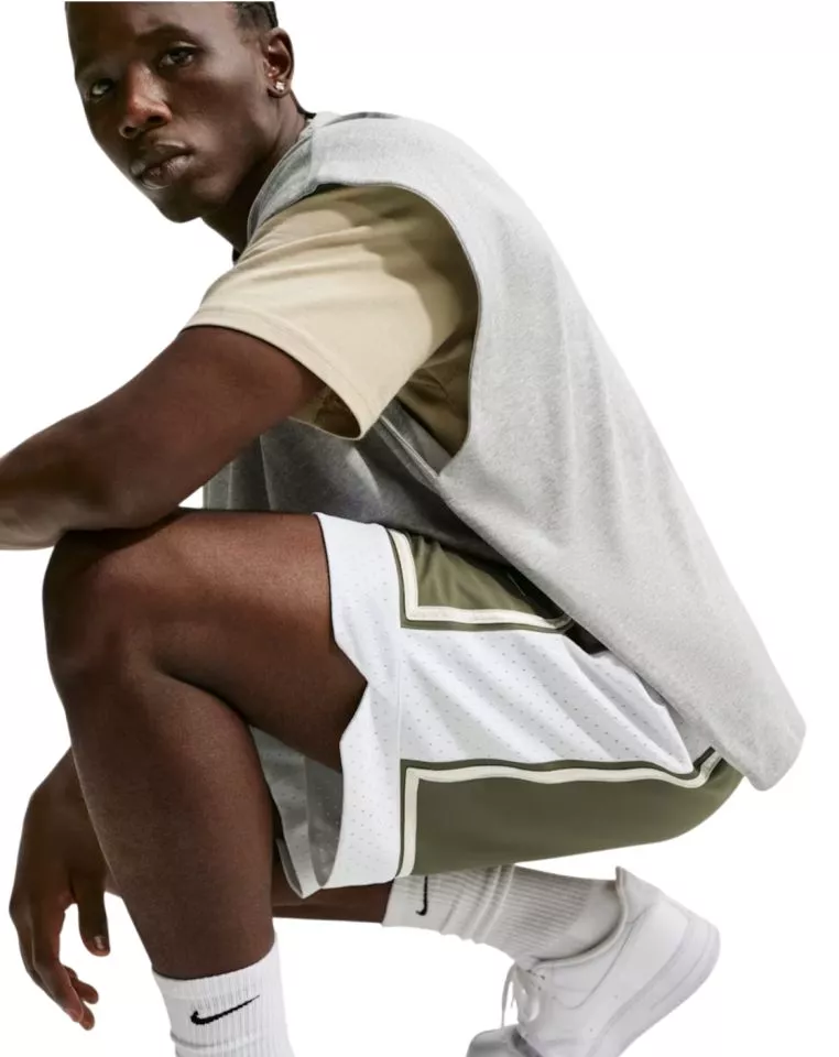 Σορτς Nike Standard Issue 6" Dri-FIT