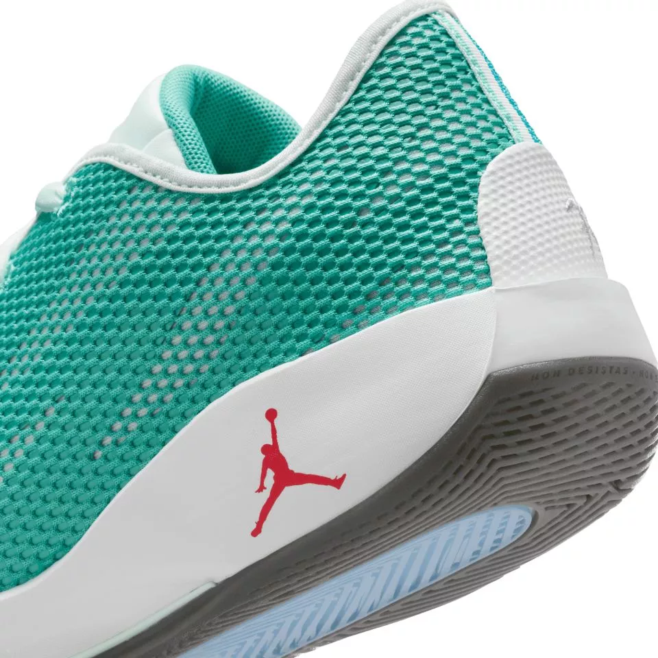 Buty do koszykówki Jordan Luka 77