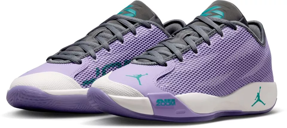 Basketball shoes Jordan Luka 77