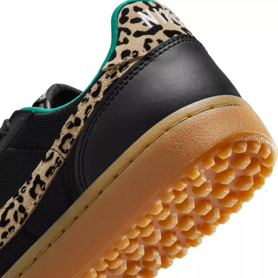 Obuwie Nike  Field General SE Sneaker Women