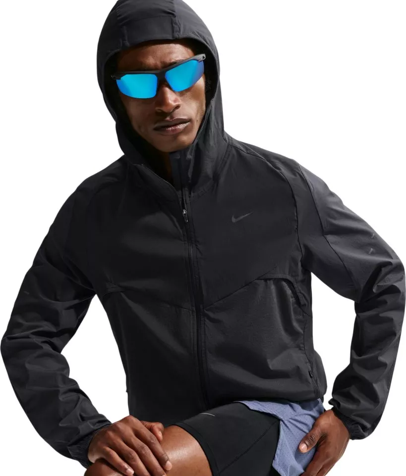 Nike Stride Plus Kapucnis kabát