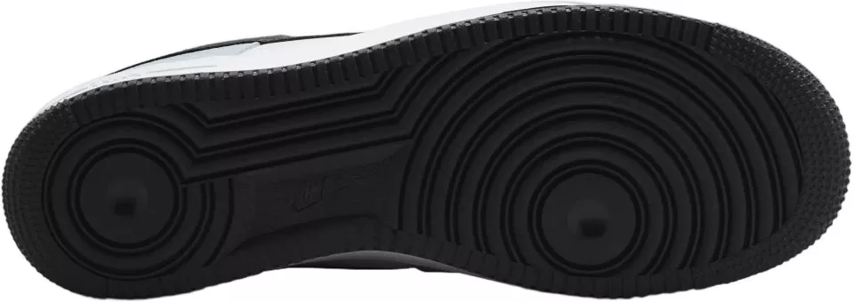 Shoes Nike Air Force 1 '07 LV8