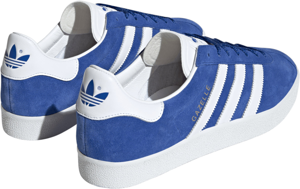 Adidas originals gazelle hotsell trainers in blue s76227