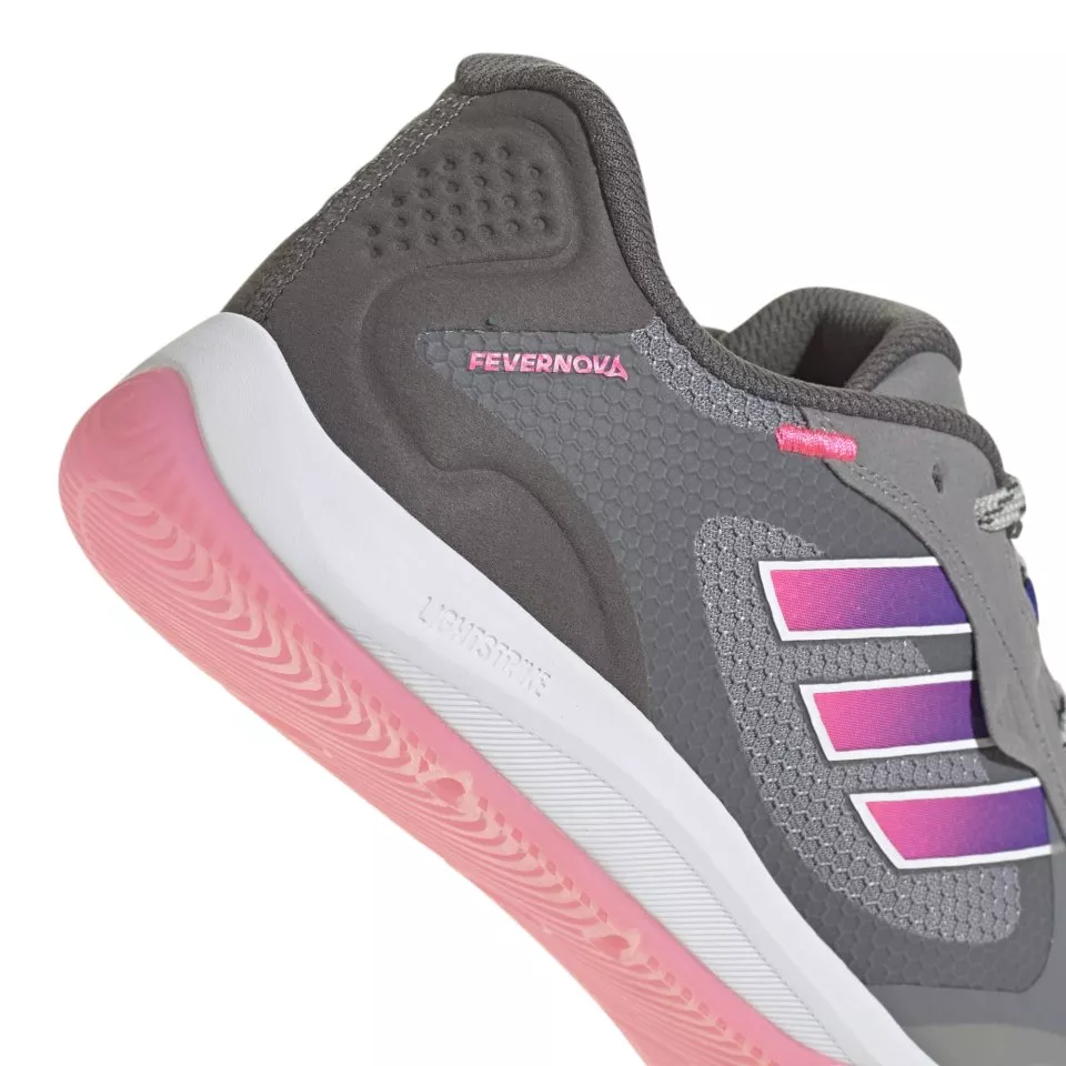 adidas FEVERNOVA COURT Beltéri focicipő