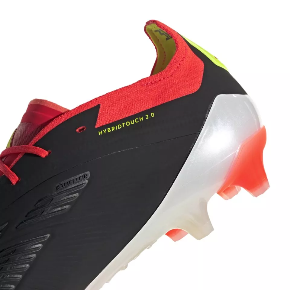 Football shoes adidas PREDATOR ELITE AG