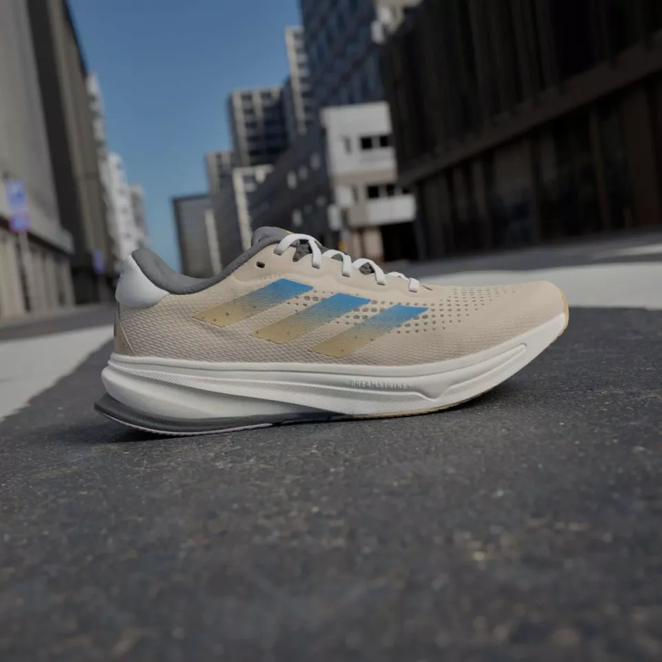 Hardloopschoen adidas SUPERNOVA RISE Move for the Planet
