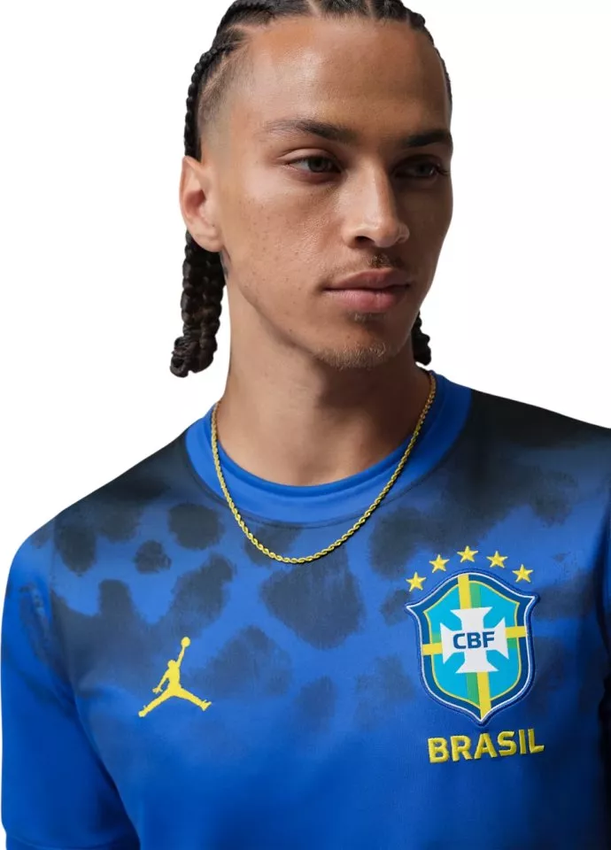 Camiseta de futebol pré-jogo de manga curta masculina Jordan Dri-FIT Brazílie Academy Pro