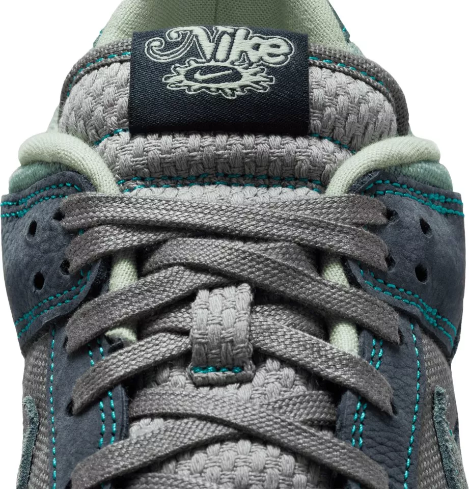 Obuwie Nike Dunk Low Retro SE Sneaker