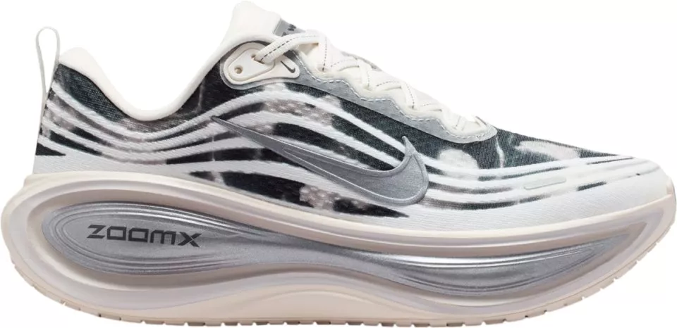 Обувки за бягане Nike Vomero Plus SE
