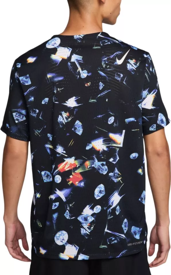 Camiseta Nike AeroSwift Glam