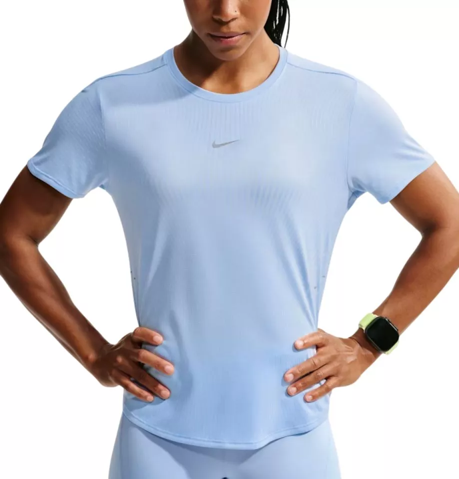 T-Shirt Nike Swift