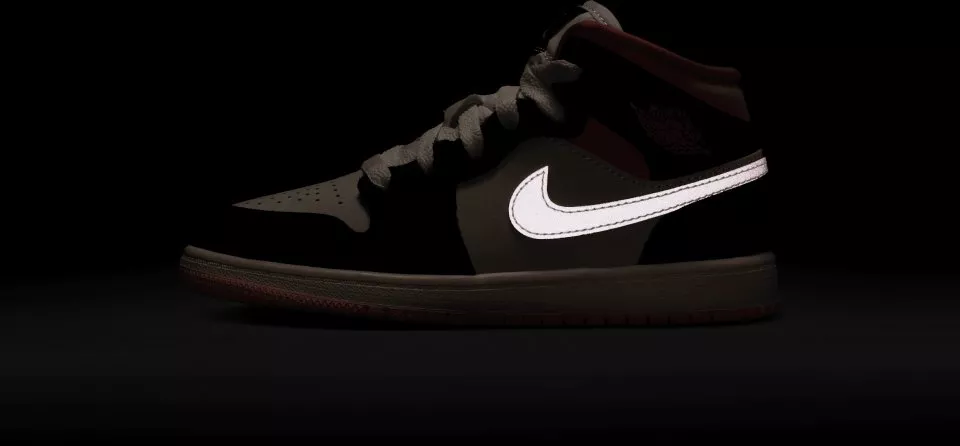Incaltaminte Jordan 1 Mid SE Shoe Kids