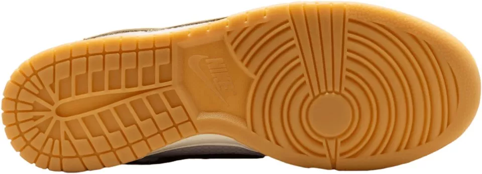 Nike Dunk Low Retro SE Sneaker Cipők